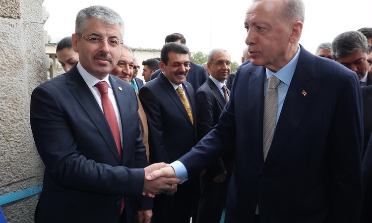 Son Gelişme: Çopuroğlu: "Yeni yasama döneminde de Kayseri için çalışmaya devam edeceğiz": Gelişmeler Takip Edi