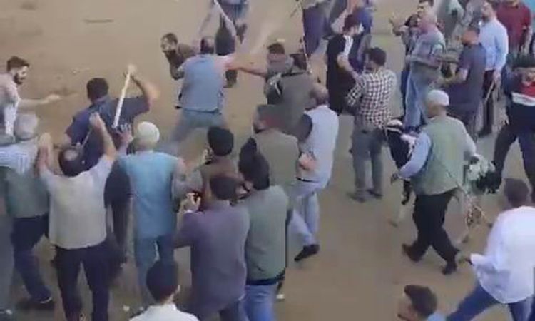 Son Gelişme: Diyarbakır Canlı Hayvan Borsası’nda alacak verecek kavgası: Ortalık savaş alanına döndü ve Merak