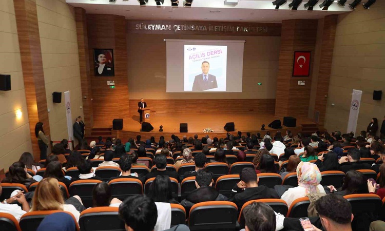 Son Gelişme: Erciyes Üniversitesi'nde 2026-2027 açılış dersi 'Terörsüz Türkiye İletişimi' oldu | İşte Tüm Ayrı
