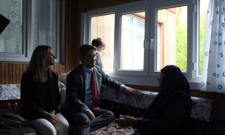 Son Gelişme: Erzincan Kemaliye'de Kaymakam, Yaşlılar Haftası'nda yaşlıları evinde ziyaret etti | İşte Tüm Ayrı