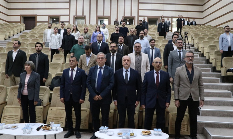Son Gelişme: Erzurum'da kalp ve damar cerrahları kardiyologlarla ortak akıl için buluştu ve Merak Edilenler