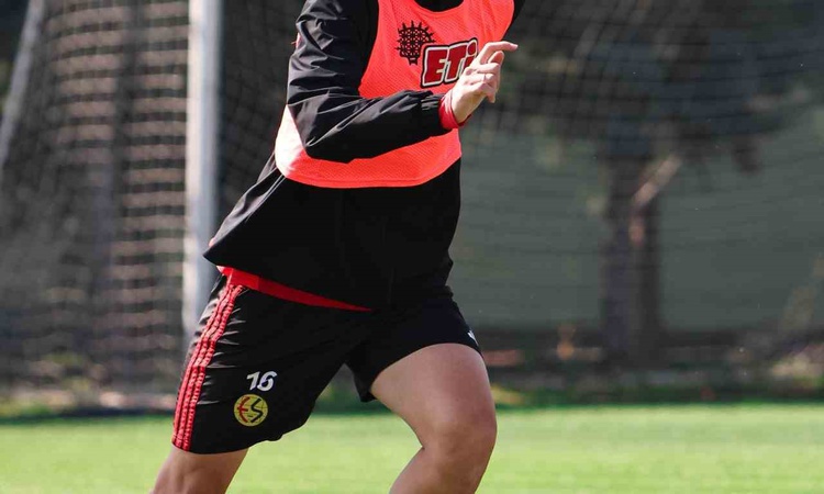 Son Gelişme: Eskişehirspor, 29 Ekim'de Iğdır FK ile oynayacağı kupa maçı hazırlıklarına resmen start aldı | İş