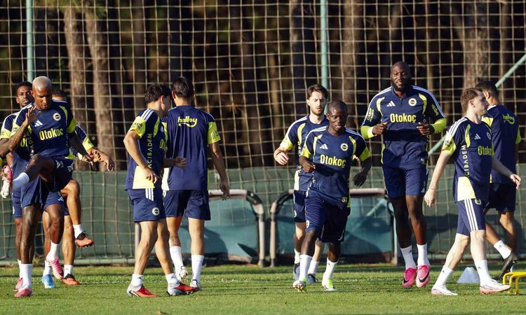 Son Gelişme: Fenerbahçe, Konyaspor Maçı Hazırlıklarını Tamamladı