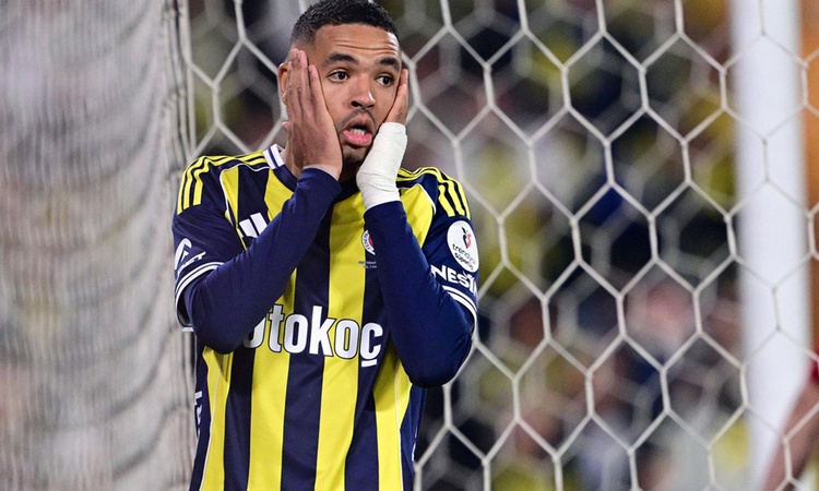Son Gelişme: Fenerbahçe, transfer yasağını kaldıracak olan ödemeyi Sevilla'ya gerçekleştirdi | İşte Tüm Ayrınt