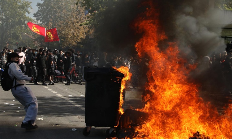 Son Gelişme: Fransa’da liselilerin protestoları eğitimi durdurdu: 400’den fazla okul kapatıldı - Son Dakika Bi