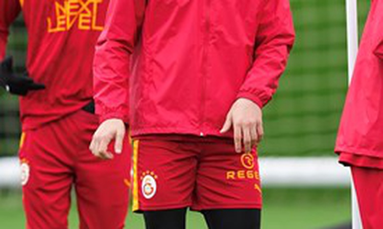 Son Gelişme: Galatasaray, Gençlerbirliği maçı hazırlıklarını tamamladı, Torreira kafilede yok ve Merak Edilenl