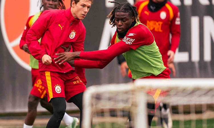 Son Gelişme: Galatasaray Konyaspor deplasmanı için Kemerburgaz'da antrenmana çıktı | İşte Tüm Ayrıntılar