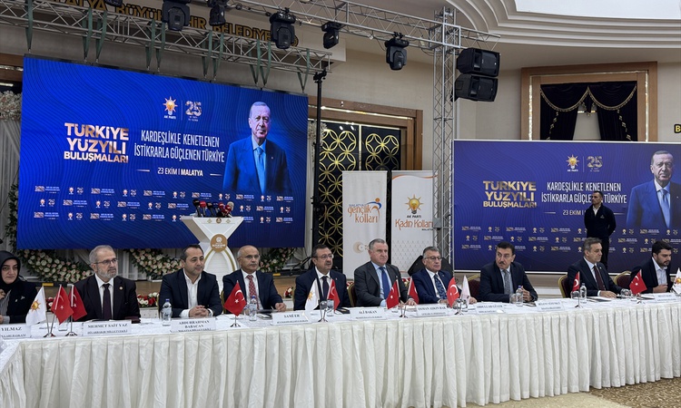 Son Gelişme: Gençlik ve Spor Bakanı Bak, Malatya'da "Türkiye Yüzyılı Buluşmaları"nda konuştu:: Gelişmeler Taki