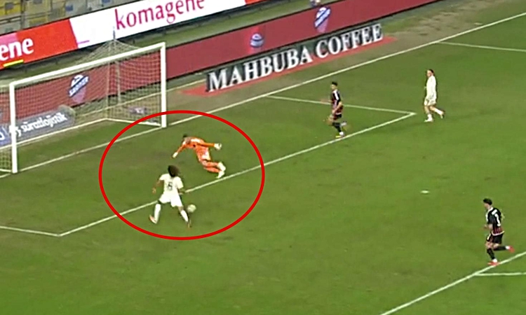 Son Gelişme: Guendouzi'nin kaçırdığı gol dünyada manşet: Bunu nasıl yaptın?