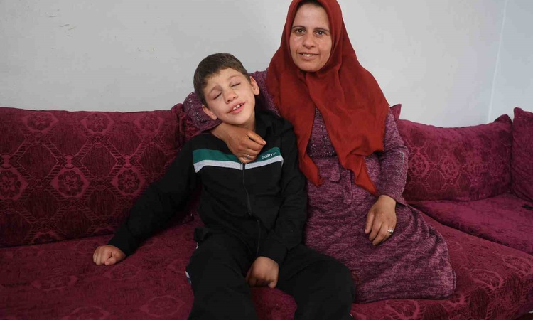 Son Gelişme: Hataylı 8 yaşındaki çocuk, Ankara'daki özel hastanede göz ameliyatı oldu