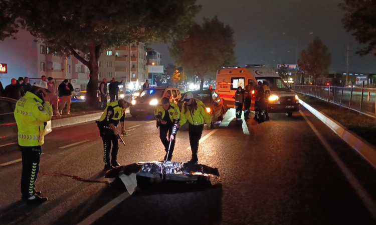 Son Gelişme: İnegöl'de bariyerden atlayan 63 yaşındaki Şuayip Şen otomobilin çarpmasıyla öldü - Son Dakika Bil