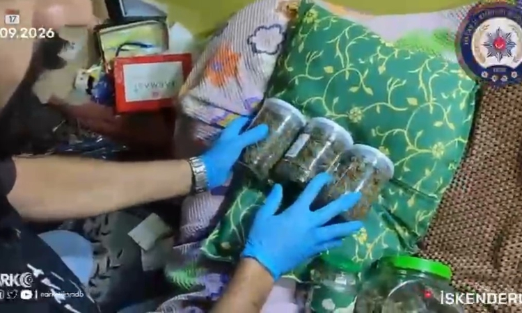 Son Gelişme: İskenderun’da uyuşturucu operasyonu: 1 tutuklama: Gelişmeler Takip Ediliyor