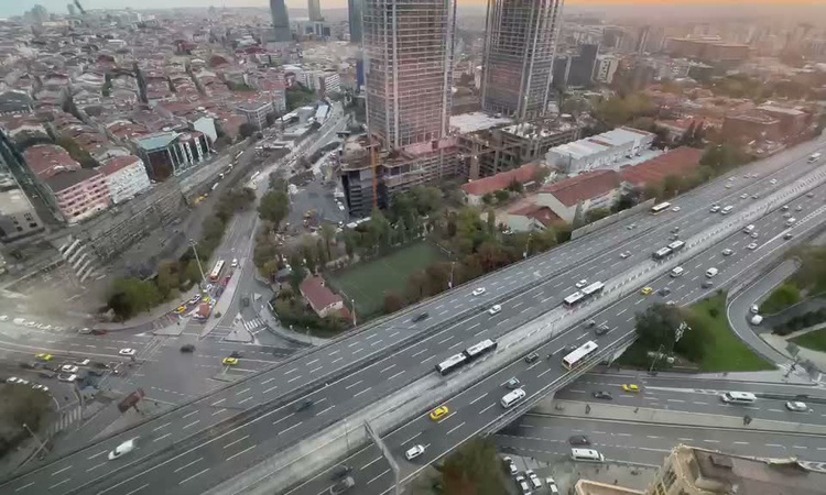 Son Gelişme: İstanbul'da trafik yoğunluğu dün yüzde 89'a çıktı, bugün yüzde 40'ın altına indi: Gelişmeler Taki