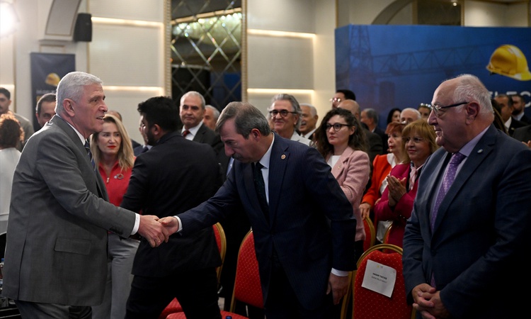 Son Gelişme: İYİ Parti Genel Başkanı Dervişoğlu, emekliye fiilen sıfır zam dayatıldığını söyledi: Gelişmeler T