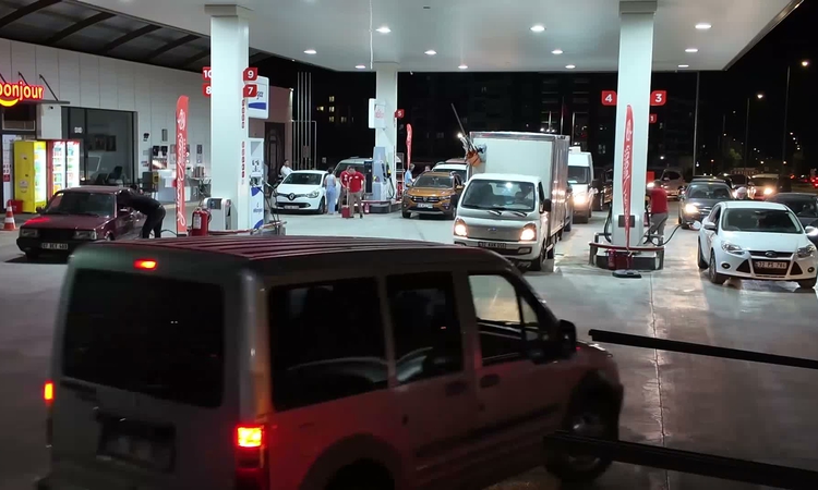 Son Gelişme: Isparta'da vatandaşlardan motorin zammına tepki: Cebimize giren depoya gidiyor - Son Dakika Bilgi