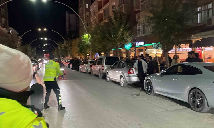 Son Gelişme: Karaman'da polisten kaçan motosikletli yakalandı ve 320 bin 738 lira ceza aldı ve Merak Edilenler