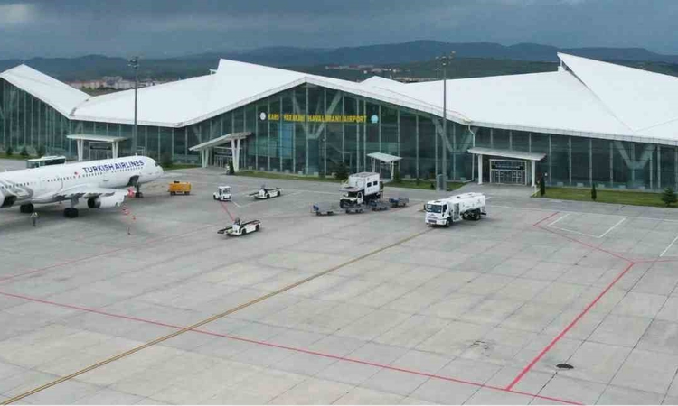 Son Gelişme: Kars Harakani Havalimanı’nda 8 ayda 423 bin yolcu trafiği - Son Dakika Bilgileri