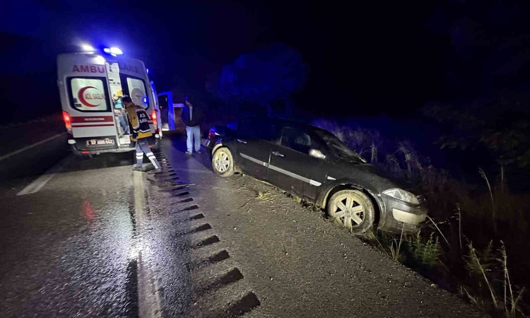 Son Gelişme: Kastamonu Tosya'da D100'de otomobil karşı şeride geçti, sürücü yaralandı ve Merak Edilenler