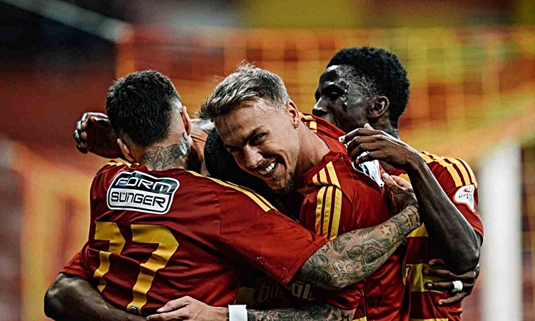 Son Gelişme: Kayserispor 28 kişilik kadrosunu TFF’ye bildirdi: Gelişmeler Takip Ediliyor