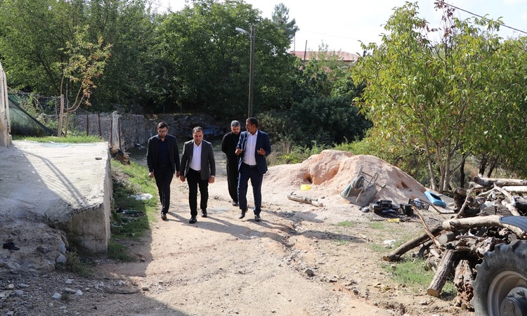 Son Gelişme: Keban Kaymakamı Muhammed Huzeyfe Onur, Büklümlü'de vatandaşların sorunlarını dinledi | İşte Tüm A