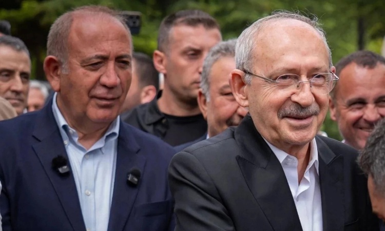 Son Gelişme: Kılıçdaroğlu, Gürsel Tekin ile görüştü, İstanbul İl Başkanlığı için MYK toplanacak