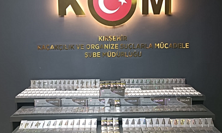Son Gelişme: Kırşehir'de 460 paket gümrük kaçağı sigara ele geçirildi: Gelişmeler Takip Ediliyor
