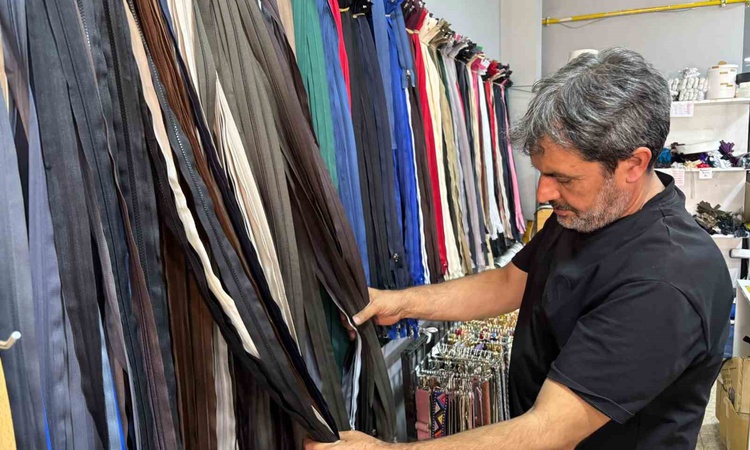 Son Gelişme: Kışlık kıyafetler dolaptan çıkınca fermuar satışı ve tamiri arttı