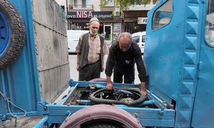 Son Gelişme: Konya'da Üç Tekerlekli Motosikletler Ustaların Eliyle Yaşıyor | İşte Tüm Ayrıntılar