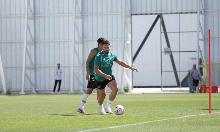 Son Gelişme: Konyaspor, Trabzonspor maçı hazırlıklarını sürdürdü - Son Dakika Bilgileri
