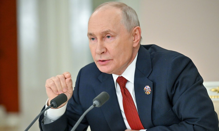 Son Gelişme: Kremlin Sözcüsü Peskov, Putin'in Macron ve Merz dahil diyaloğa açık olduğunu söyledi - Son Dakika