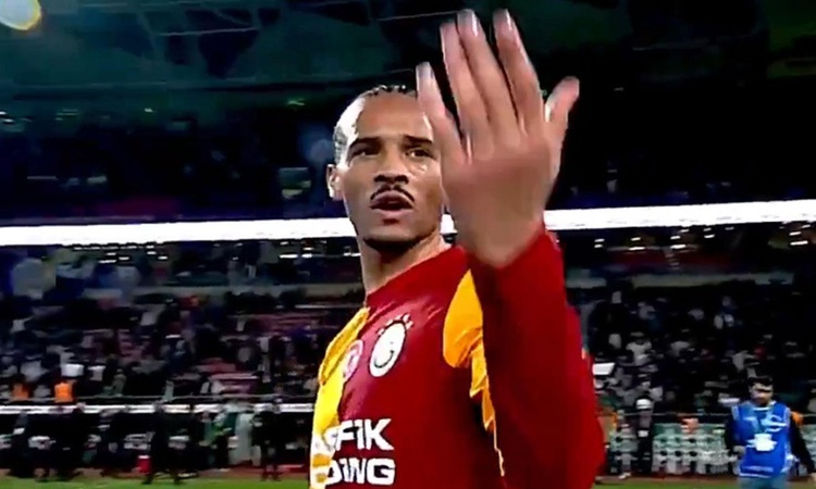 Son Gelişme: Leroy Sane'den kameramana canlı yayında küfür | İşte Tüm Ayrıntılar