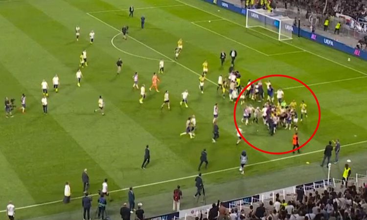 Son Gelişme: Lyonlu futbolcular, Guendouzi'ye saldırmaya kalktı ve Merak Edilenler