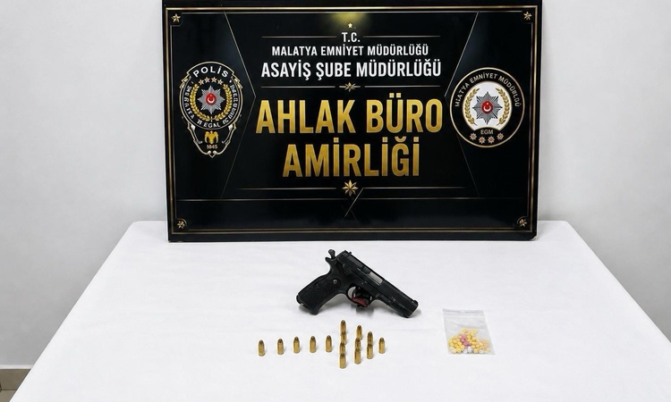 Son Gelişme: Malatya'da eğlence denetiminde 4 iş yeri mühürlendi, ruhsatsız tabanca bulundu - Son Dakika Bilgi