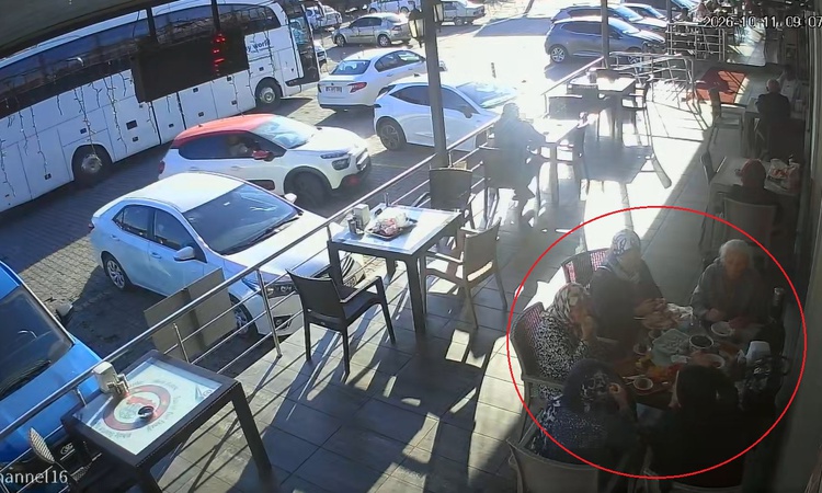 Son Gelişme: Manisa'da 11 kişinin öldüğü kazadan önce otobüsün Susurluk molası kameraya yansıdı