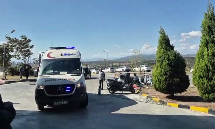 Son Gelişme: Manisa Soma'da maden ocağındaki göçükte 7 işçiden 2'si sağ kurtarıldı ve Merak Edilenler