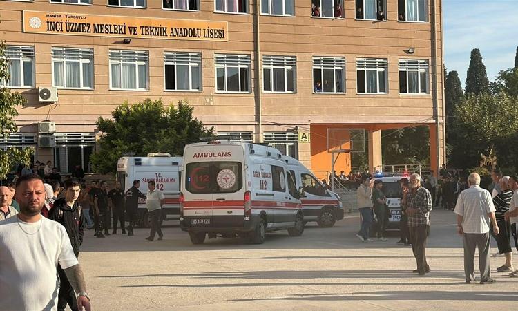 Son Gelişme: Manisa Turgutlu'da lise yakınında av tüfeğiyle açılan ateşte 11 öğrenci yaralandı ve Merak Edilen