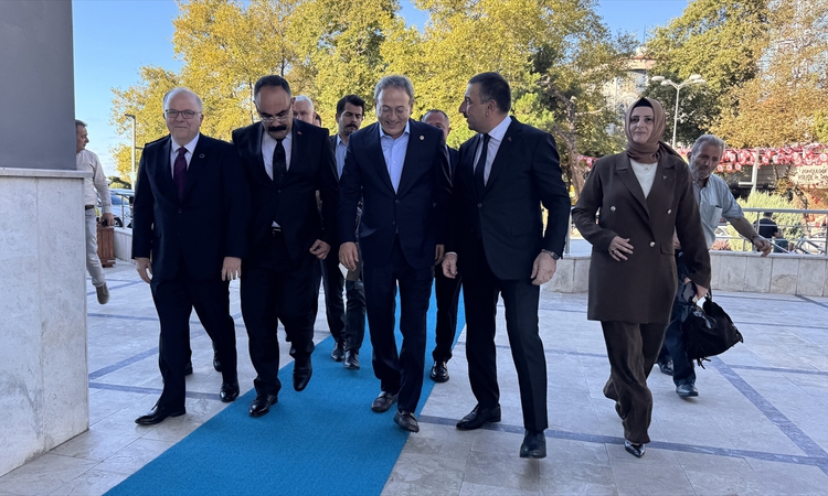 Son Gelişme: MHP Genel Başkan Yardımcısı Topsakal, Zonguldak'ta ziyaretler gerçekleştirdi | İşte Tüm Ayrıntıla