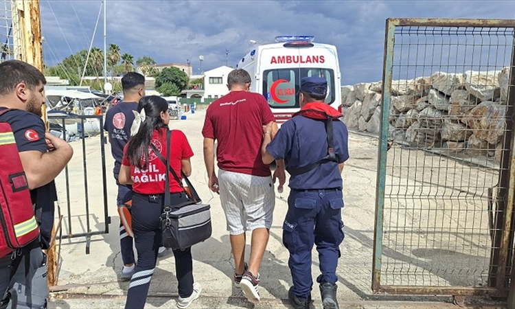 Son Gelişme: Muğla açıklarında gezi teknesinde yaralanan kişinin tıbbi tahliyesi gerçekleştirildi