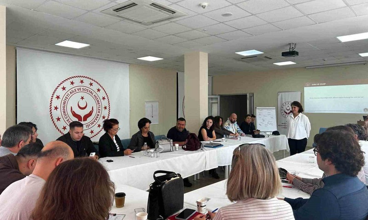 Son Gelişme: Muğla Aile ve Sosyal Hizmetler İl Müdürlüğü kamu personeline içerme eğitimi verdi ve Merak Edilen