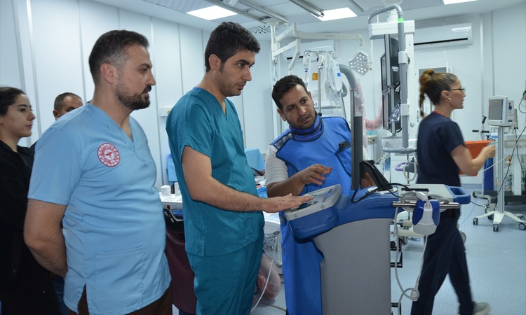 Son Gelişme: Muş Devlet Hastanesinde IVUS ve FFR yöntemi ilk kez uygulandı: Gelişmeler Takip Ediliyor