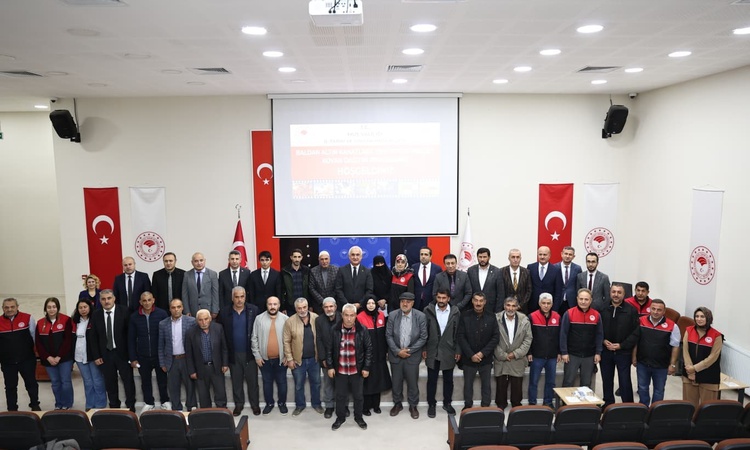 Son Gelişme: Muş İl Tarım ve Orman Müdürlüğü 100 arıcıya bin yeni kovan dağıttı | İşte Tüm Ayrıntılar