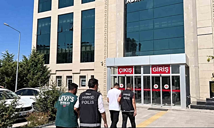 Son Gelişme: Niğde’de uyuşturucu operasyonu: 5 tutuklama