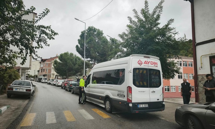 Son Gelişme: Niksar Kaymakamlığı okul çevrelerinde denetim yaptı, 24 servis kontrol edildi - Son Dakika Bilgil