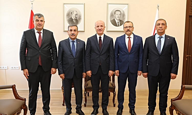Son Gelişme: Önder Kahveci, üniversite hastanesi çalışanları için YÖK'ten çözüm istedi: Gelişmeler Takip Edili
