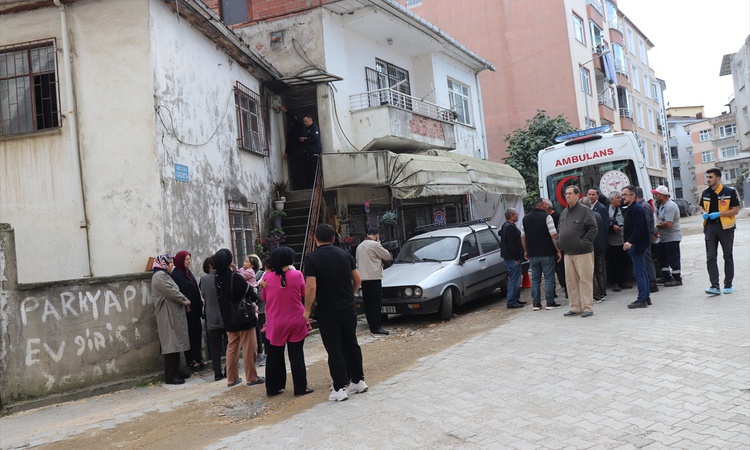 Son Gelişme: Ordu Ünye'de 64 yaşındaki kişinin evinde yaşamını yitirdiği belirlendi