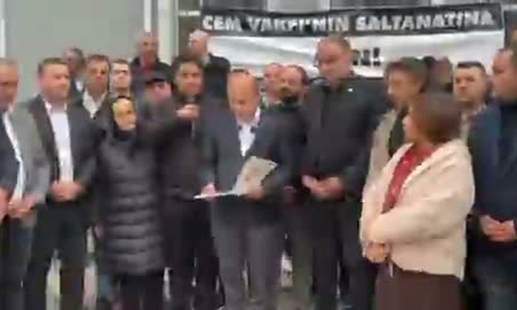 Son Gelişme: Özgür Karabat, Kıraç Cemevi'nin Cem Vakfı'na devrine tepki gösterdi: Gelişmeler Takip Ediliyor