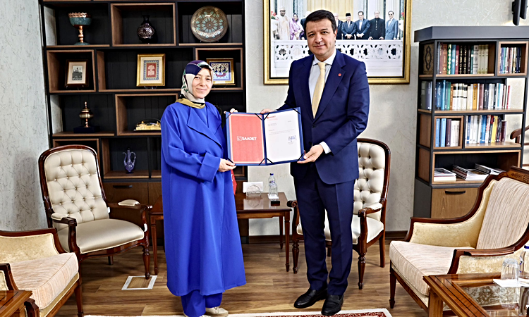 Son Gelişme: Saadet Partisi’nde Şerife Öz, Genel Başkan danışmanı olarak görevlendirildi | İşte Tüm Ayrıntılar