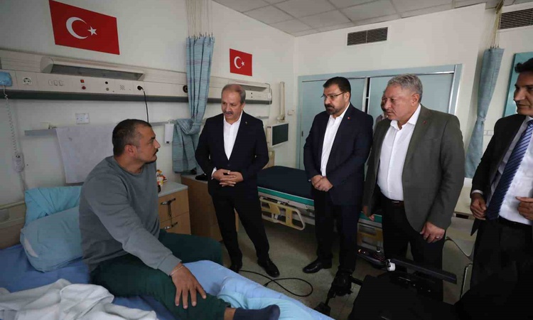 Son Gelişme: Sağlık-Sen, Ankara'da tedavi gören gazileri ziyaret edip Türk bayrağı hediye etti ve Merak Edilen