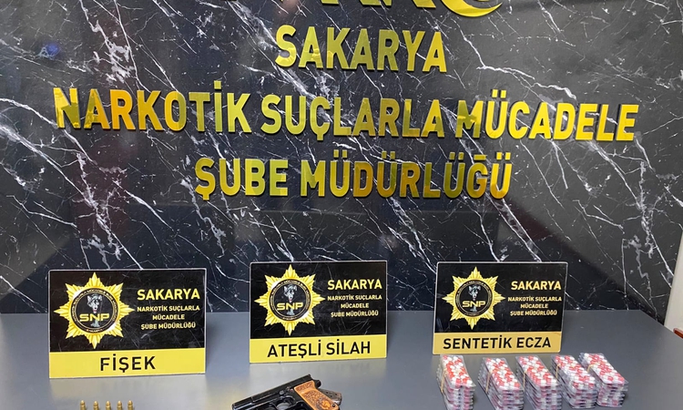 Son Gelişme: Sakarya'da 'Sokaklar Güvende' operasyonunda 6 şüpheliden 2'si hakkında tutuklama kararı verildi -