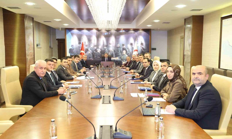 Son Gelişme: Samsun'da 17 ilçedeki sosyal yardım vakıflarının performansı değerlendirildi ve Merak Edilenler